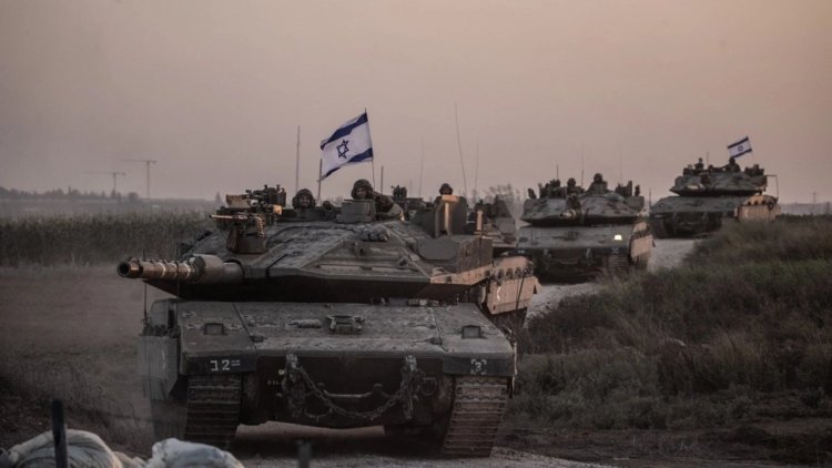 İsrail'in Gazze sınırında tank hareketliliği