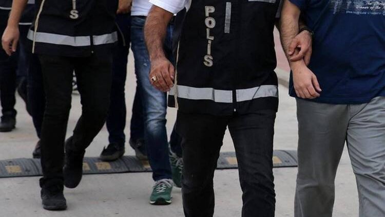 Ankara'da ev baskınları: 20 gözaltı
