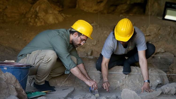 Maraş’ta 12 bin yıllık mezar bulundu