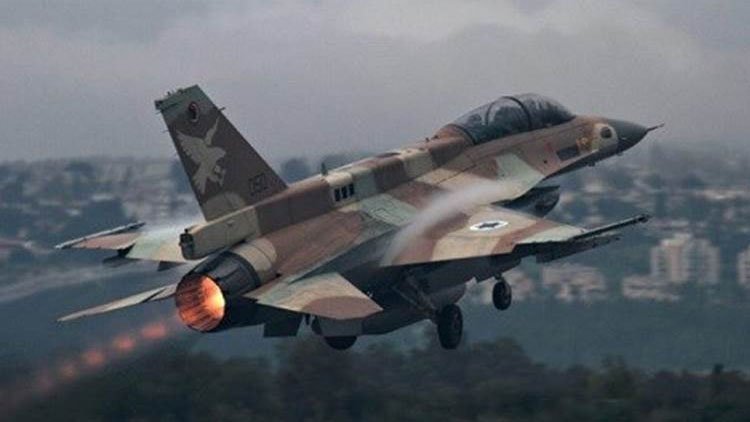 İsrail savaş uçakları Suriye’nin güneyindeki askeri üsleri bombaladı