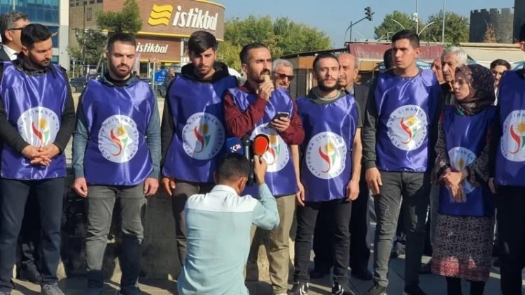 Diyarbakır’da 'Kürtçe konuşma' yemini