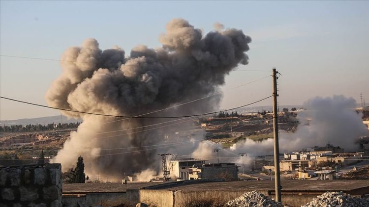 Rusya'dan İdlib’deki SİHA ve silah depolarına yönelik hava saldırısı