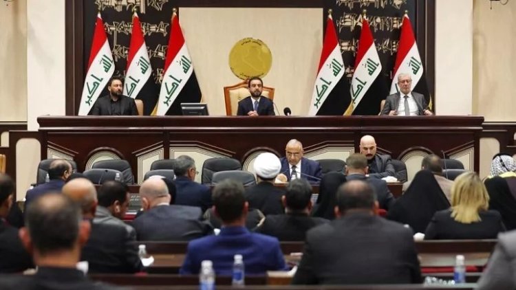 Irak Yüksek Mahkemesi, Meclis Başkanı Halbusi'nin milletvekilliğini düşürdü
