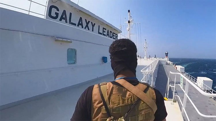 Yemen açıklarında konteyner gemisine saldırı