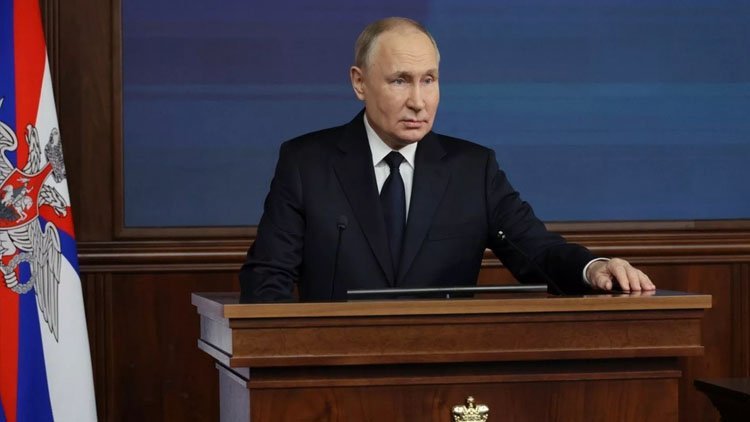 Putin: Rusya, ABD ve AB ile Ukrayna'nın geleceği hakkında müzakereye hazır