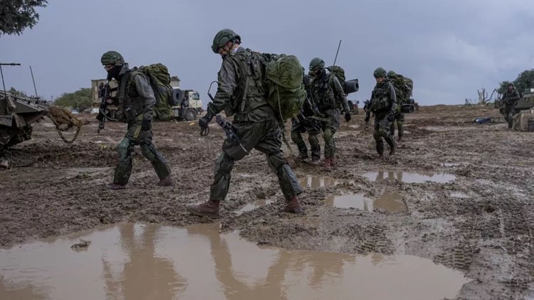 İsrail Ordusu: Gazze'deki savaşın 2024 boyunca sürmesini bekliyoruz