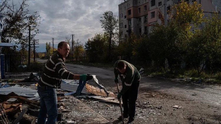 Rusya'dan Harkov bölgesine İHA saldırısı: 3'ü çocuk 7 kişi yaşamını yitirdi