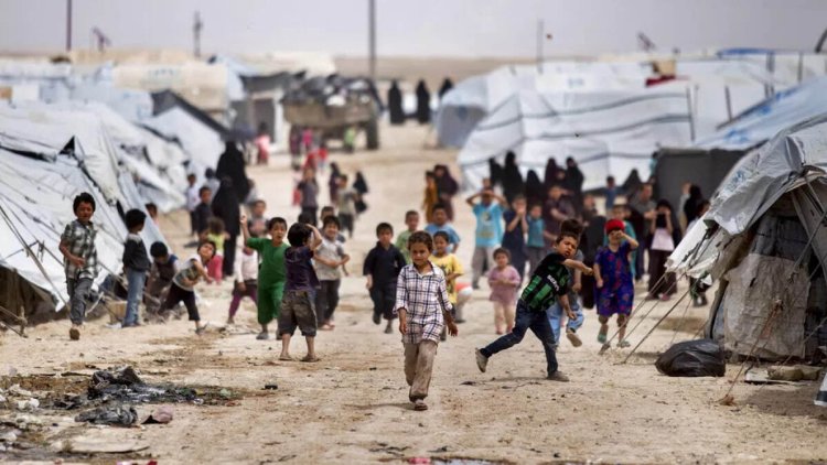 Irak, Hol Kampı’ndaki binlerce vatandaşını geri alıyor