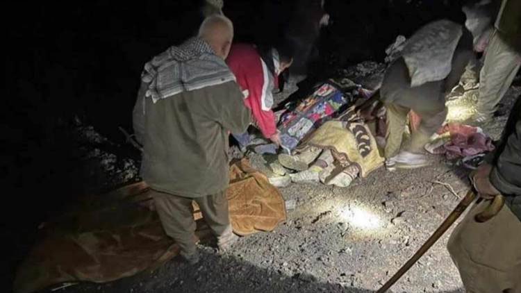 Savaş uçaklarından Dinarte'de hava saldırısı: Ölü ve yaralılar var