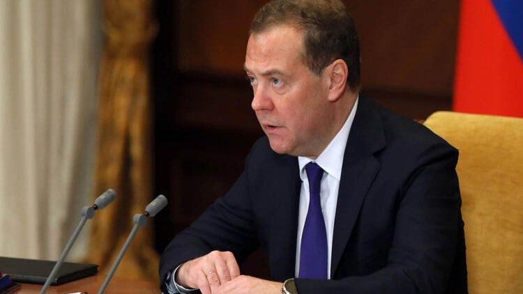 Medvedev: 'Gerekirse Kiev’e kadar gideriz'