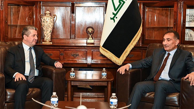 Başbakan Mesrur Barzani, Irak’ın ABD Büyükelçiliğini ziyaret etti