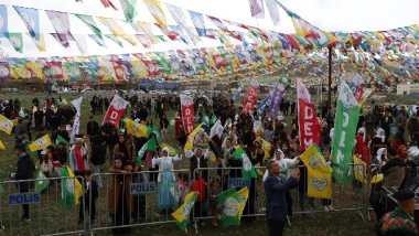 15 merkezde Newroz kutlaması